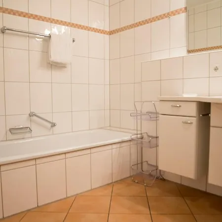 Palais 11 Apartment *